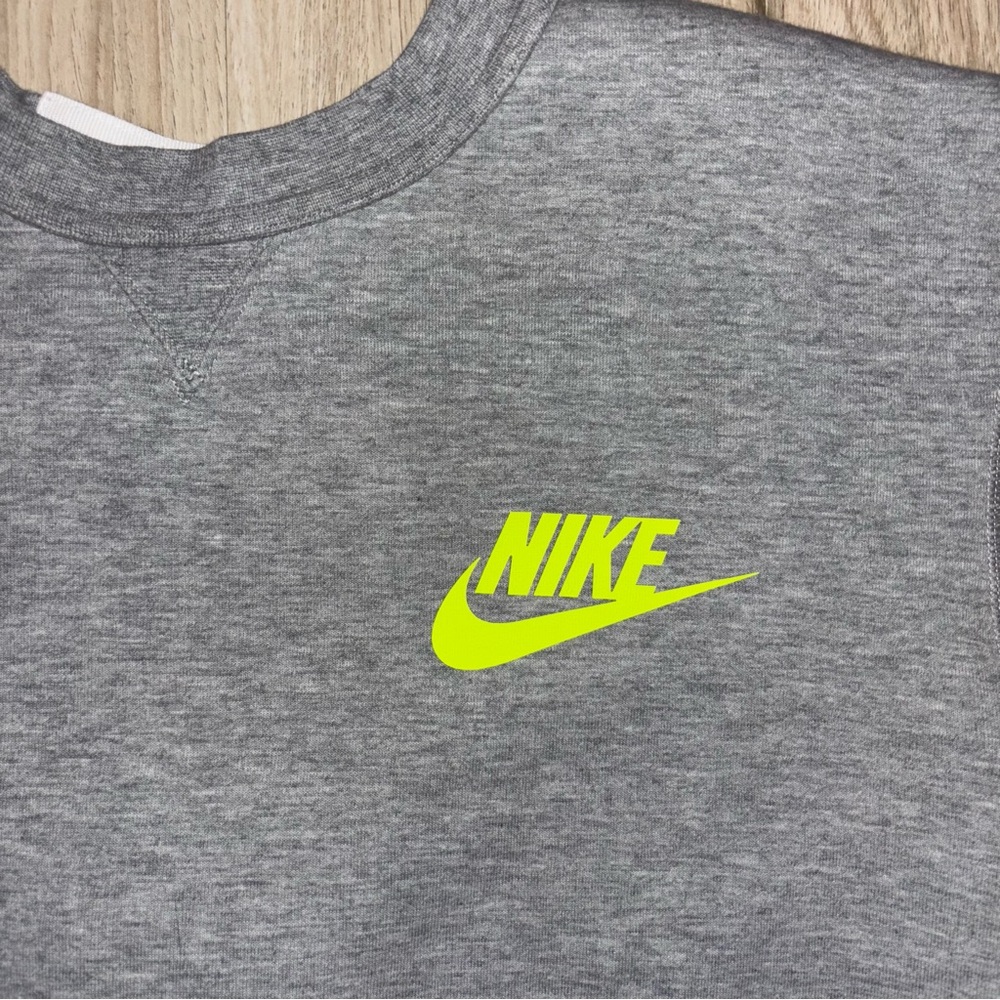 Nike Gray Midi Dress with Neon Accents - Picture 4 of 11